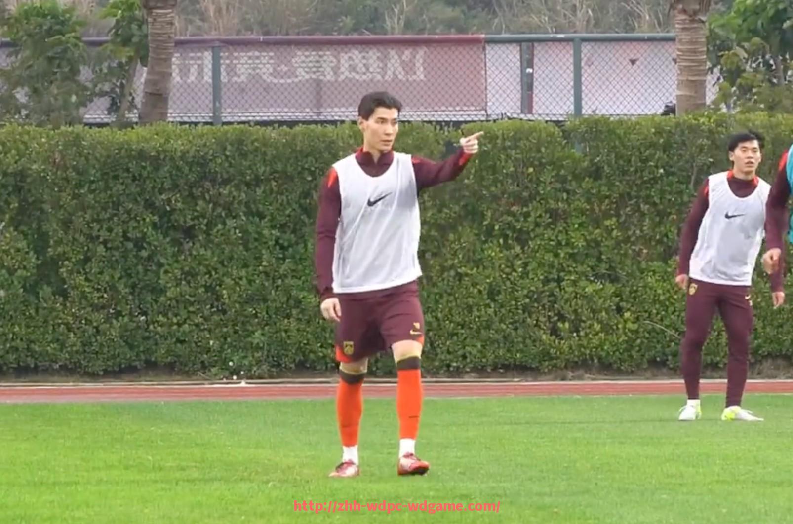 问鼎娱乐官方网站-法甲赛季走势及联赛排名动态追踪